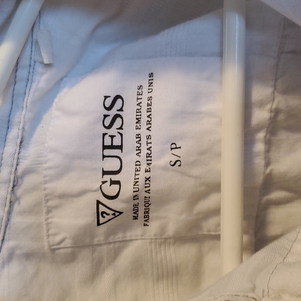 Guess button down - Picture 2 of 5